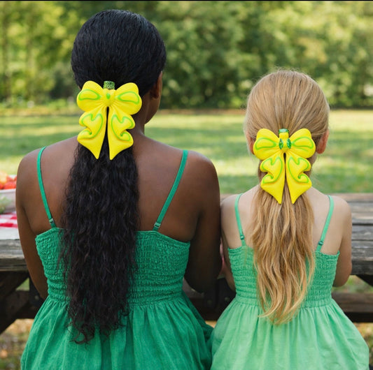 Mommy and me  3-D dream bow clip