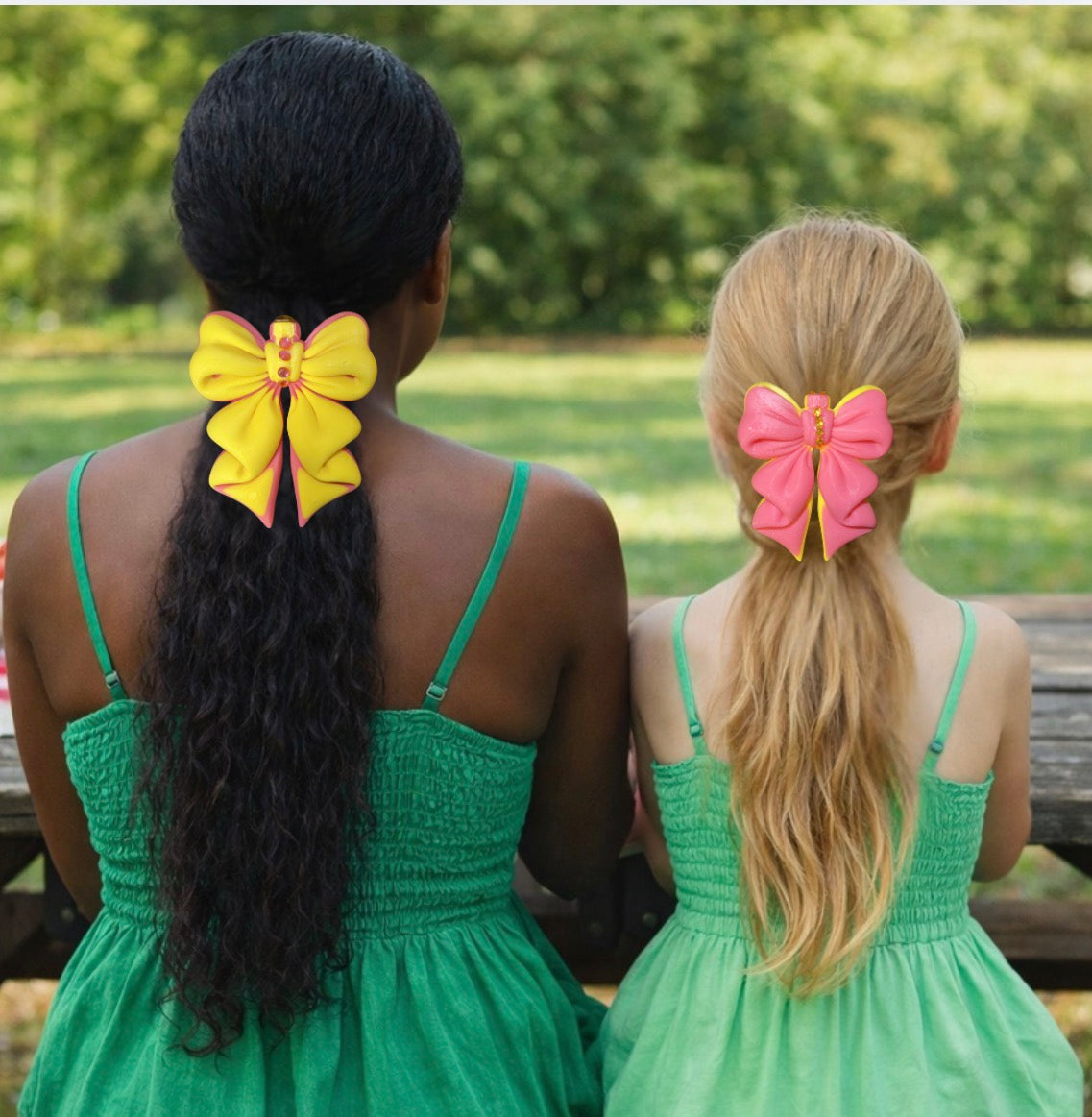 Mommy and me 3-D dream bow clip