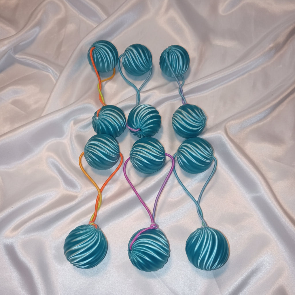 Small swirl drop ponytail holder (light blue)